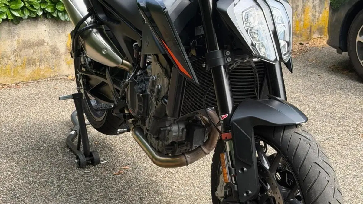 KTM 890 Duke (2021 - 23)  (3)