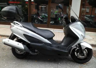 Suzuki Burgman UH 200 ABS (2014 - 16) - Annuncio 10085732
