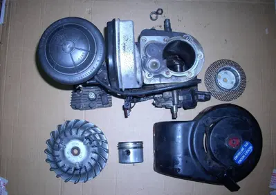 Motore Monocilindrico 4T Valvole Laterali Smontato Universale - Annuncio 10085872