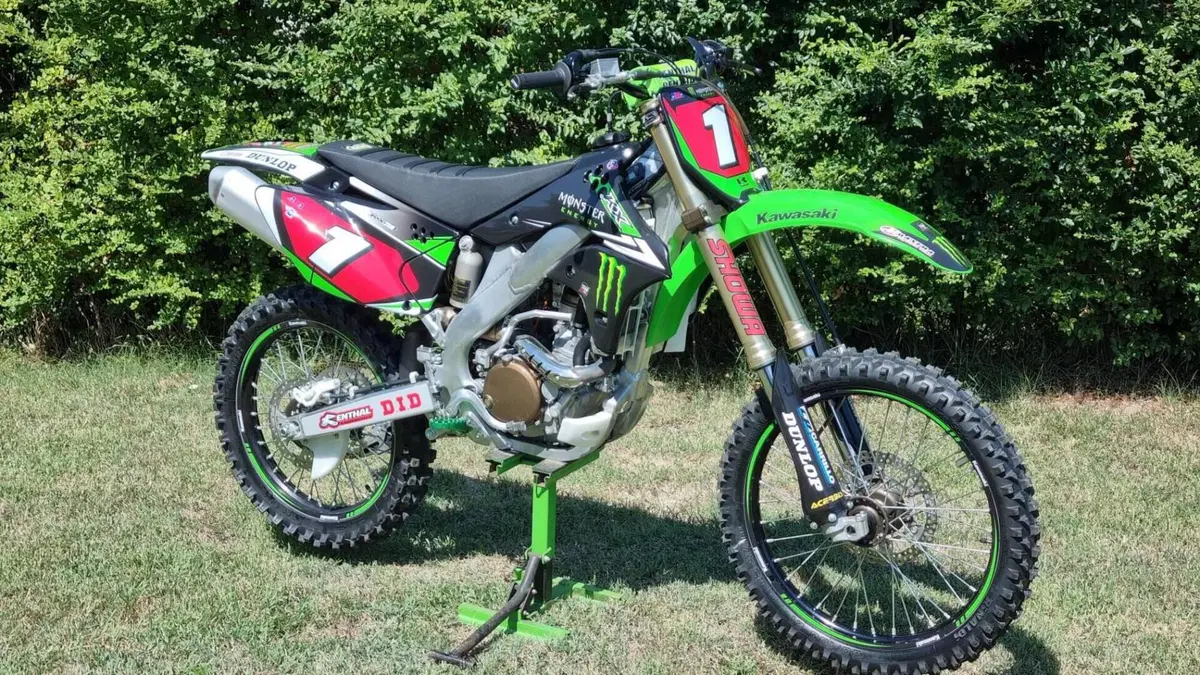 Kawasaki KX250F (2008)  (4)