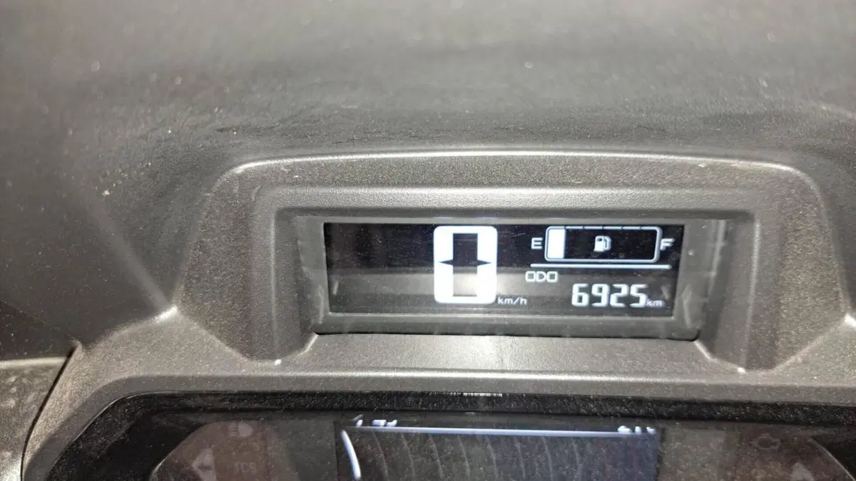 Yamaha X-Max 300 Tech Max (2021 - 24)  (3)