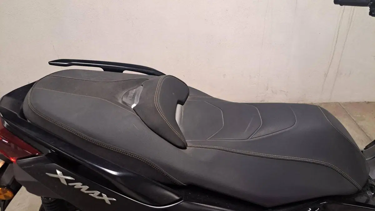Yamaha X-Max 300 Tech Max (2021 - 24)  (6)