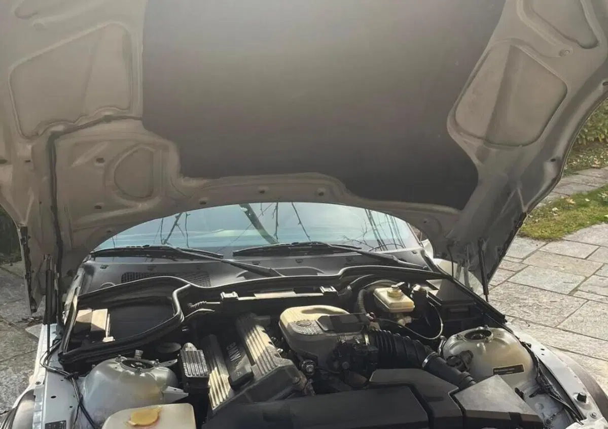 BMW Z3 Cabrio 1.9 16V cat Roadster (7)