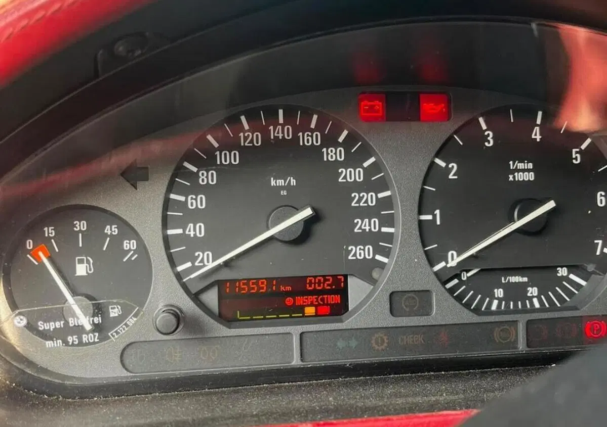 BMW Z3 Cabrio 1.9 16V cat Roadster (12)