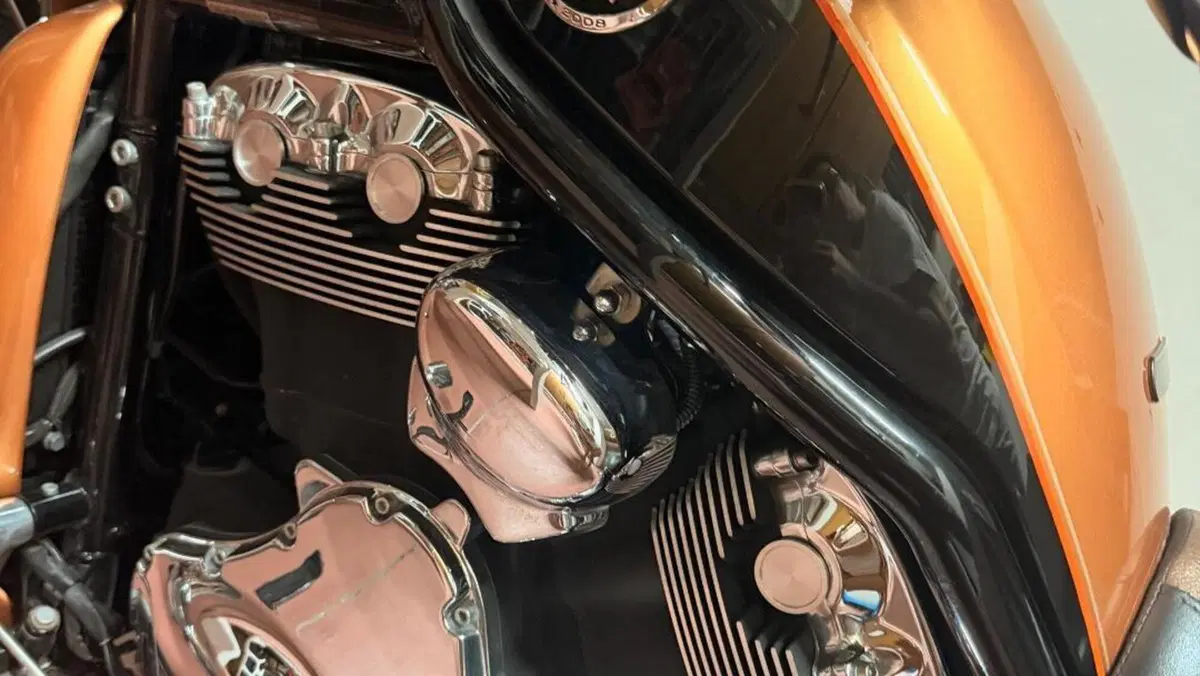Harley-Davidson 1250 V-Rod (2008 - 12) - VRSCAW  (6)