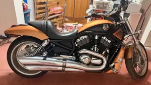 Harley-Davidson 1250 V-Rod (2008 - 12) - VRSCAW  (8)