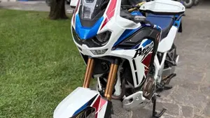 Honda Africa Twin CRF 1100L Adventure Sports DCT (2022 - 23)  (4)
