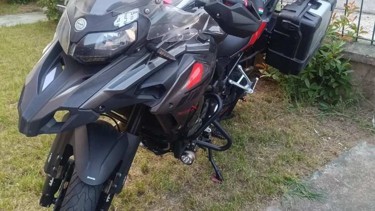 Benelli TRK 502X (2018 - 20)  (9)