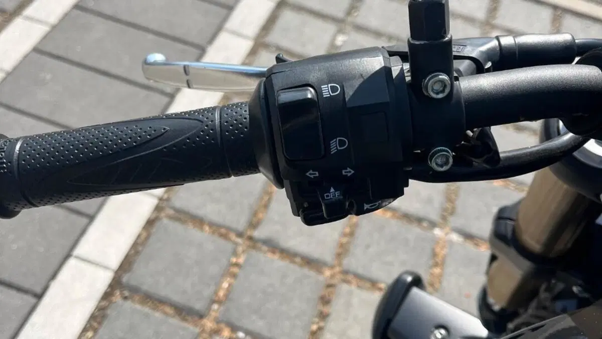 Benelli 752 S (2019 - 20)  (8)