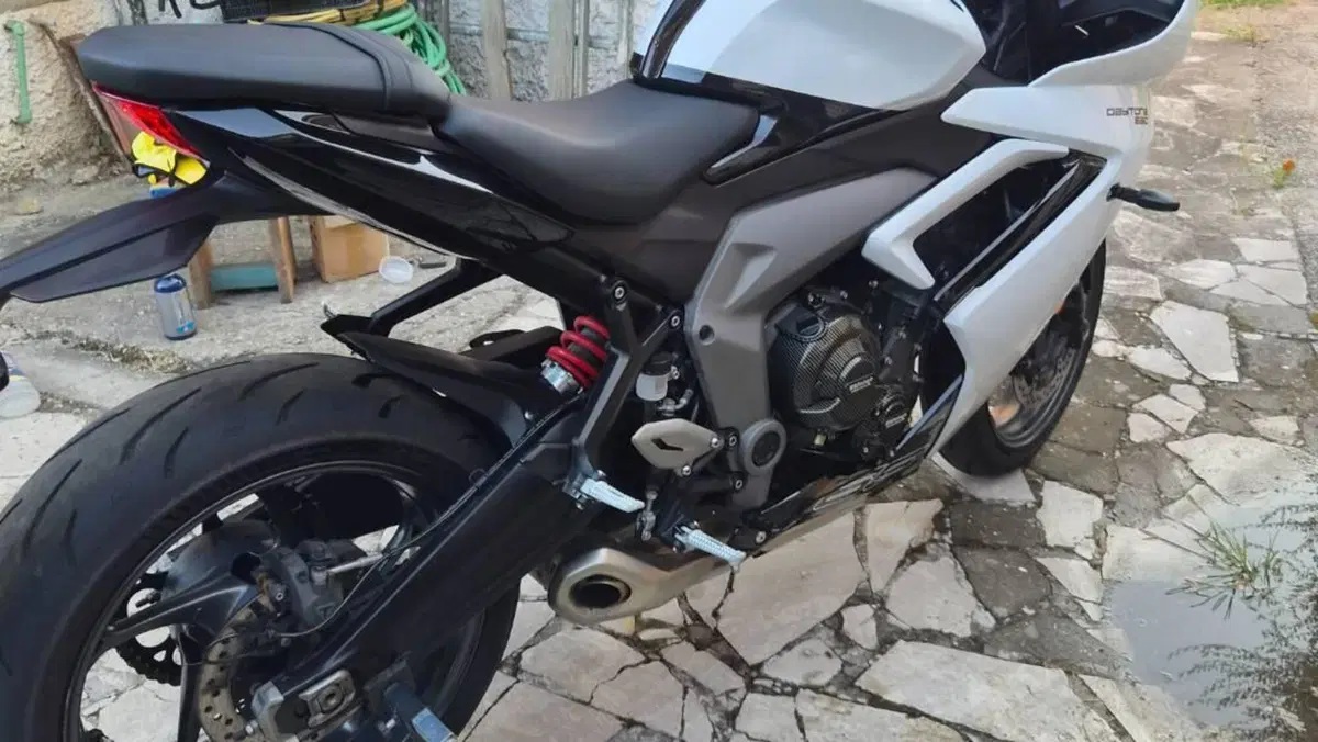Triumph Daytona 660 (2024 - 26)  (7)