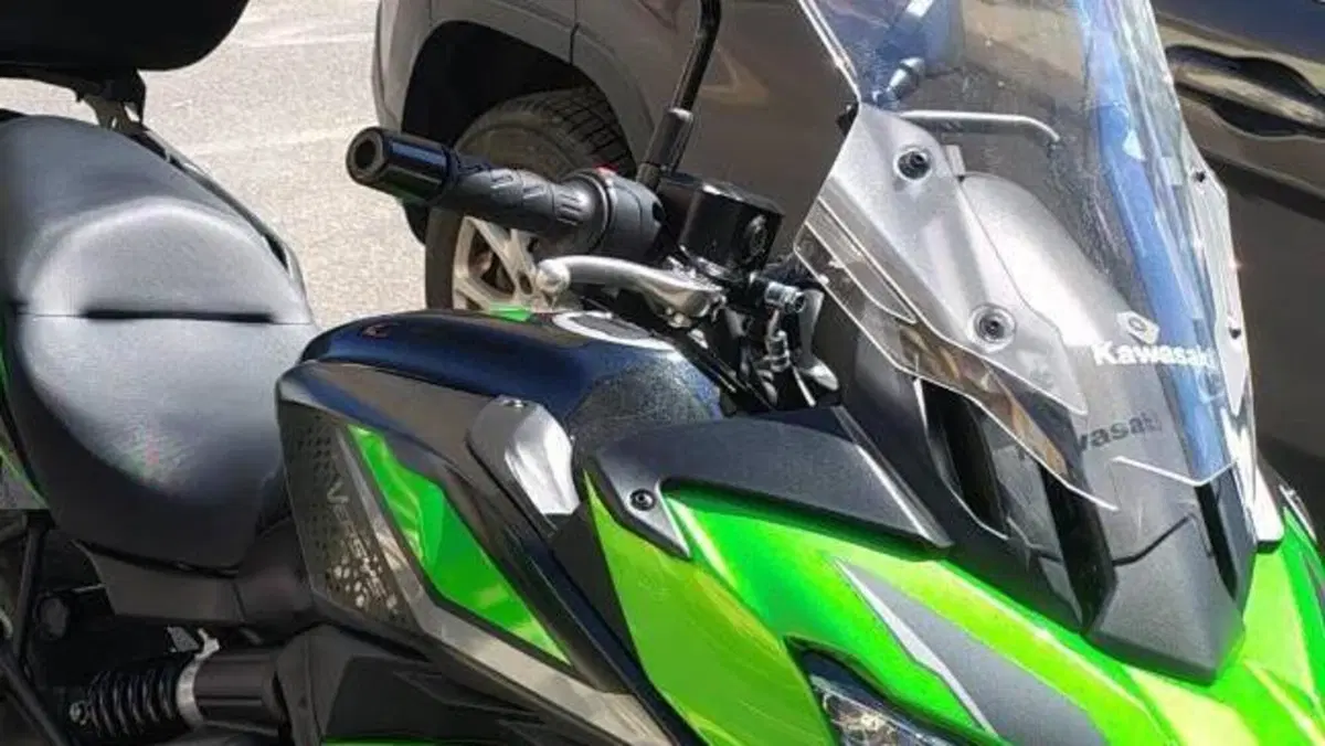 Kawasaki Versys 650 (2021 - 24)  (2)