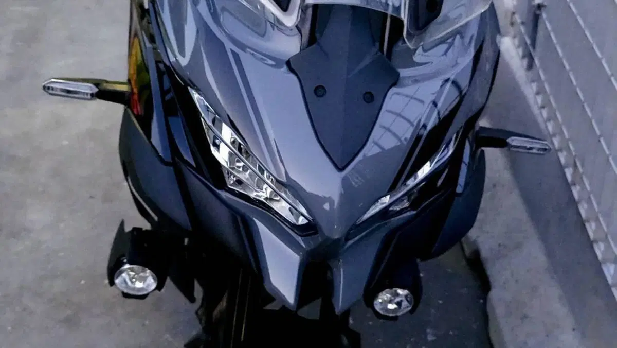 Kawasaki Versys 1000 S Grand Tourer (2021)  (2)