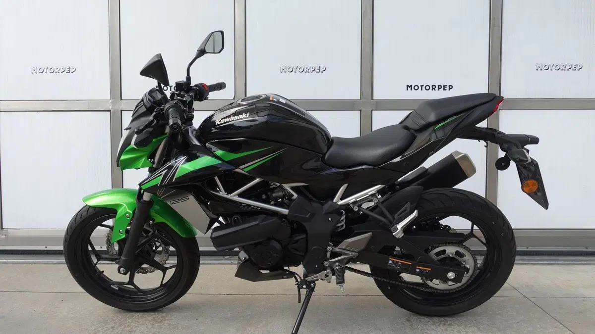 Kawasaki Z 125 (2021 - 24)  (3)