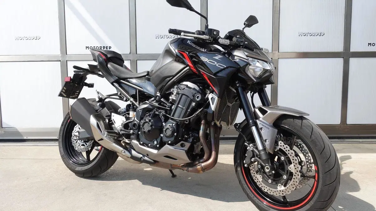 Kawasaki Z 900 (2021 - 24) 