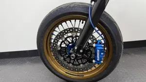 Yamaha YZ 450 F (2020)  (3)