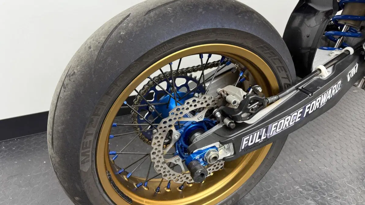 Yamaha YZ 450 F (2020)  (11)