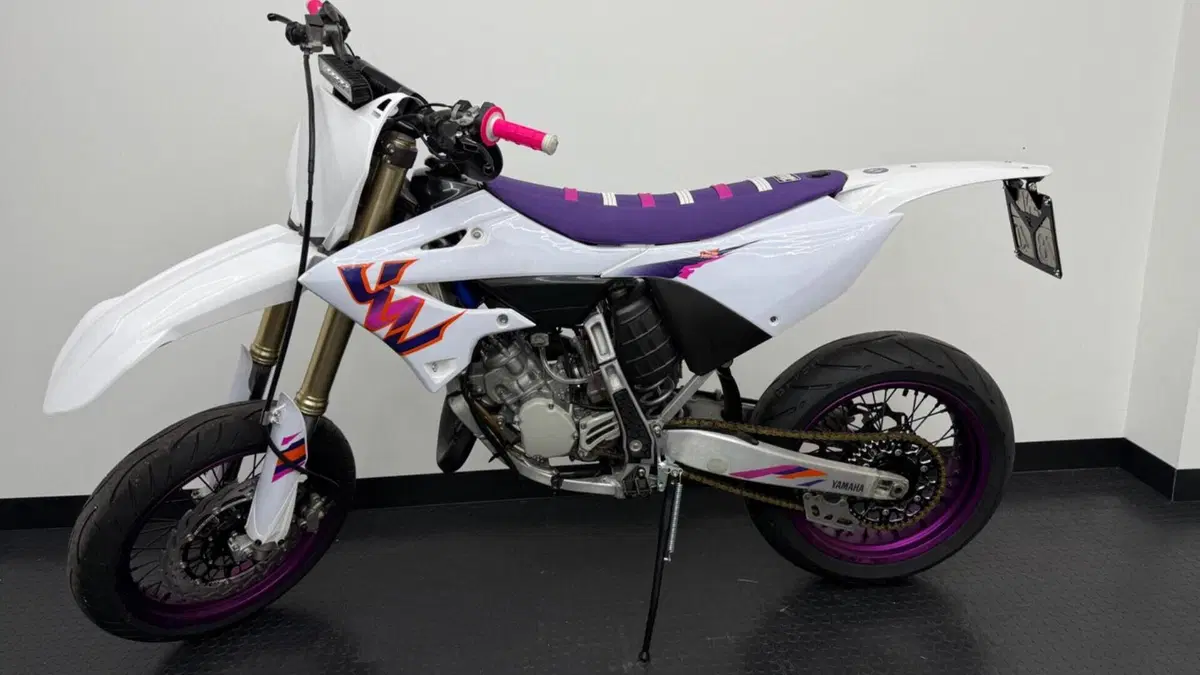 Yamaha YZ 125 (2019 - 20)  (2)