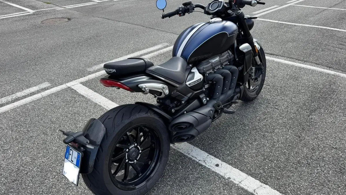 Triumph Rocket 3 Storm R (2024 - 26)  (3)