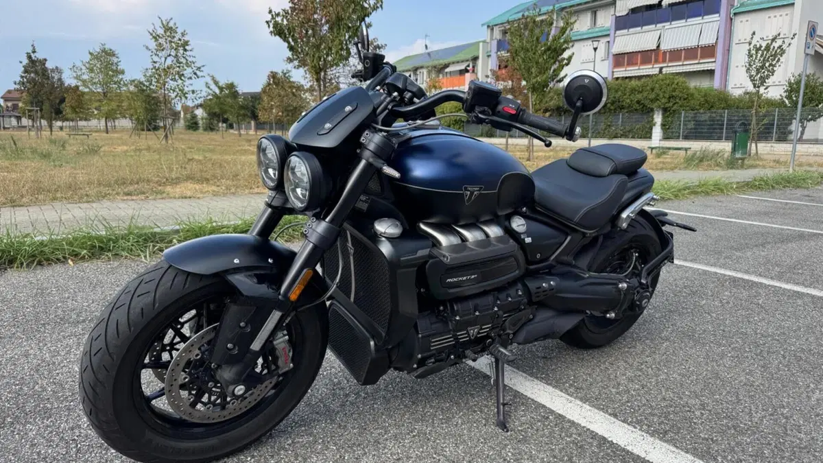 Triumph Rocket 3 Storm R (2024 - 26)  (4)