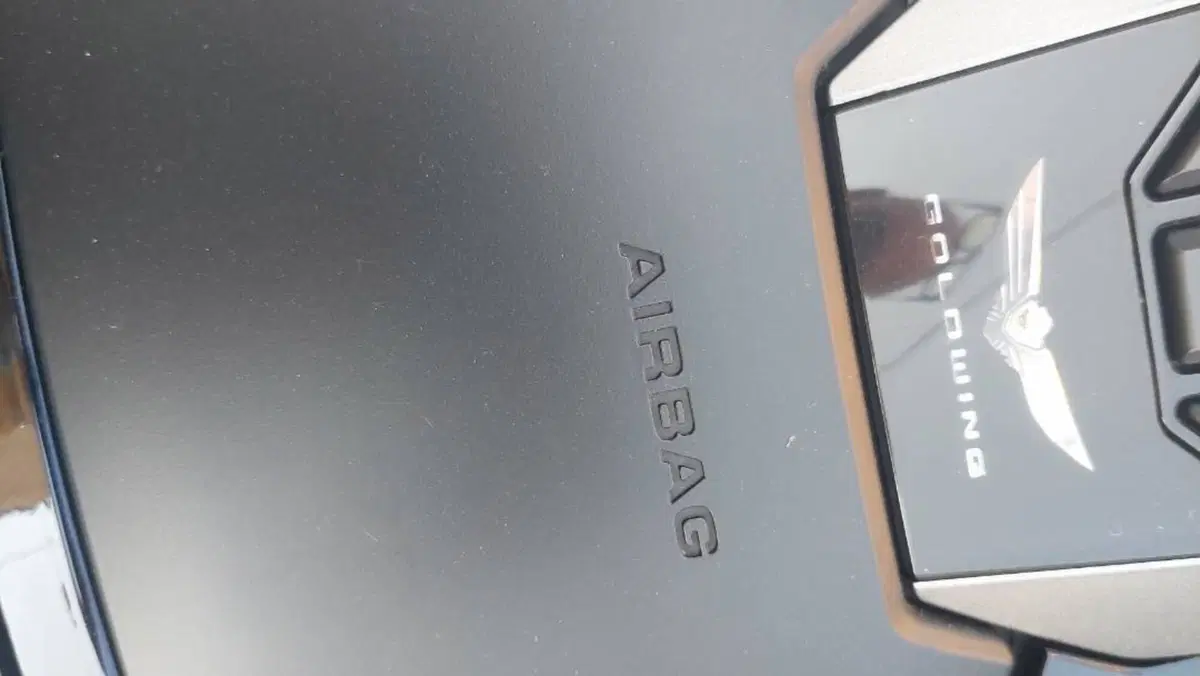 Honda GL 1800 Gold Wing Tour (2018 - 20)  (3)