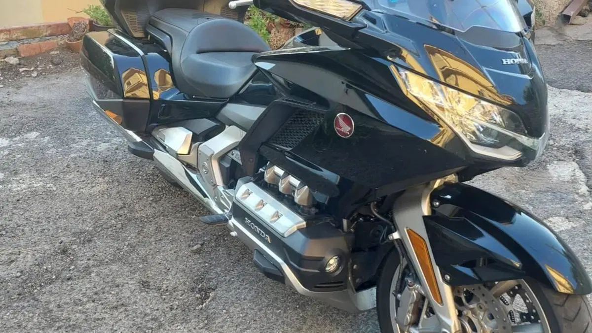 Honda GL 1800 Gold Wing Tour (2018 - 20)  (5)