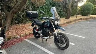 Moto Guzzi V85 TT (2021 - 23)