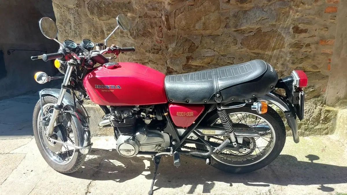 Honda   (2)