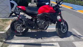 Ducati Monster 890 + (2026) usata