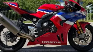 Honda CBR 1000 RR-R Fireblade SP (2024 - 26)  (6)