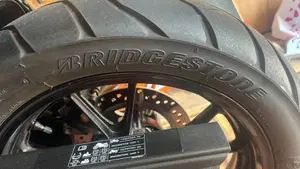 Suzuki V-Strom 650 (2021 - 25)  (9)