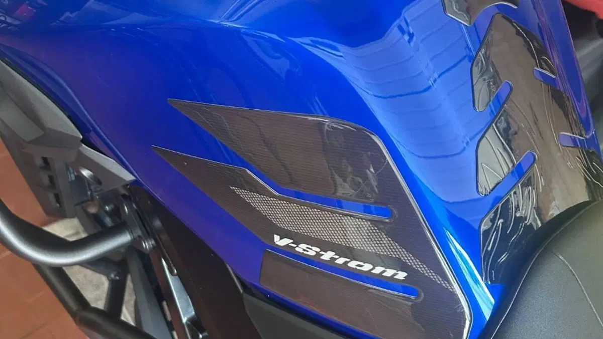 Suzuki V-Strom 650 (2021 - 25)  (19)
