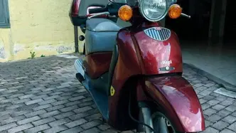Aprilia Scarabeo 200 (2001 - 04) usata