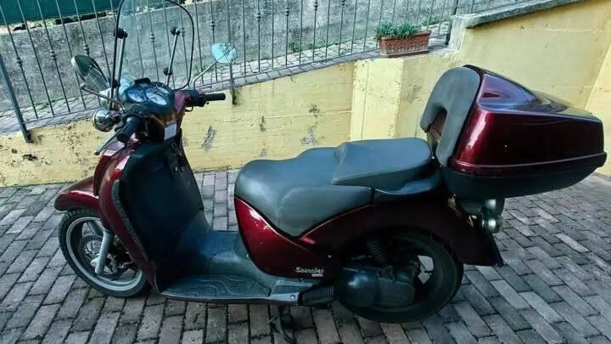 Aprilia Scarabeo 200 (2001 - 04)  (4)