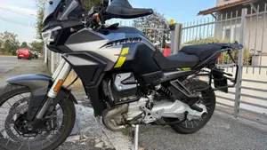 Moto Guzzi Stelvio PFF (2024 - 26)  (2)
