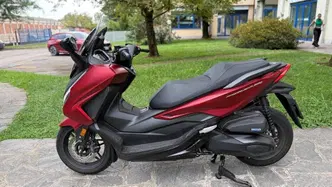 Honda Forza 350 (2025 - 26) usata