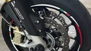 Aprilia Dorsoduro 750 ABS (2009 - 17)  (15)