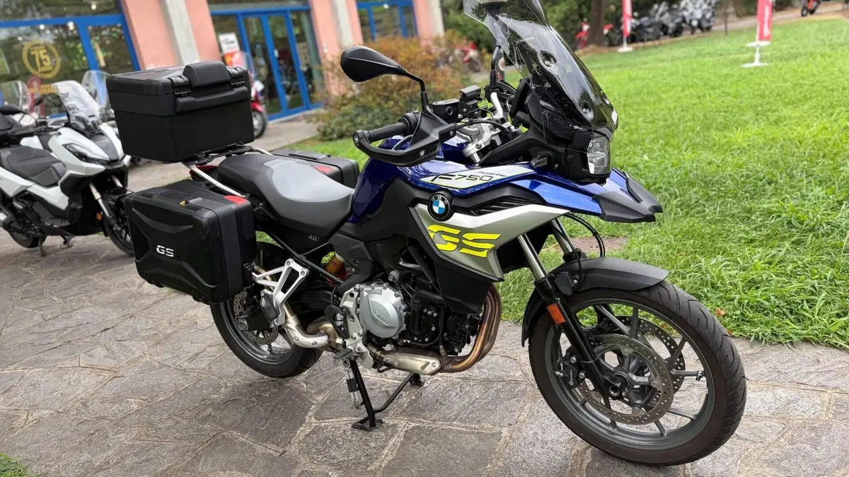 Bmw F 750 GS (2021 - 24)  (4)