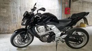 Kawasaki Z 750 (2007 - 14)  (2)