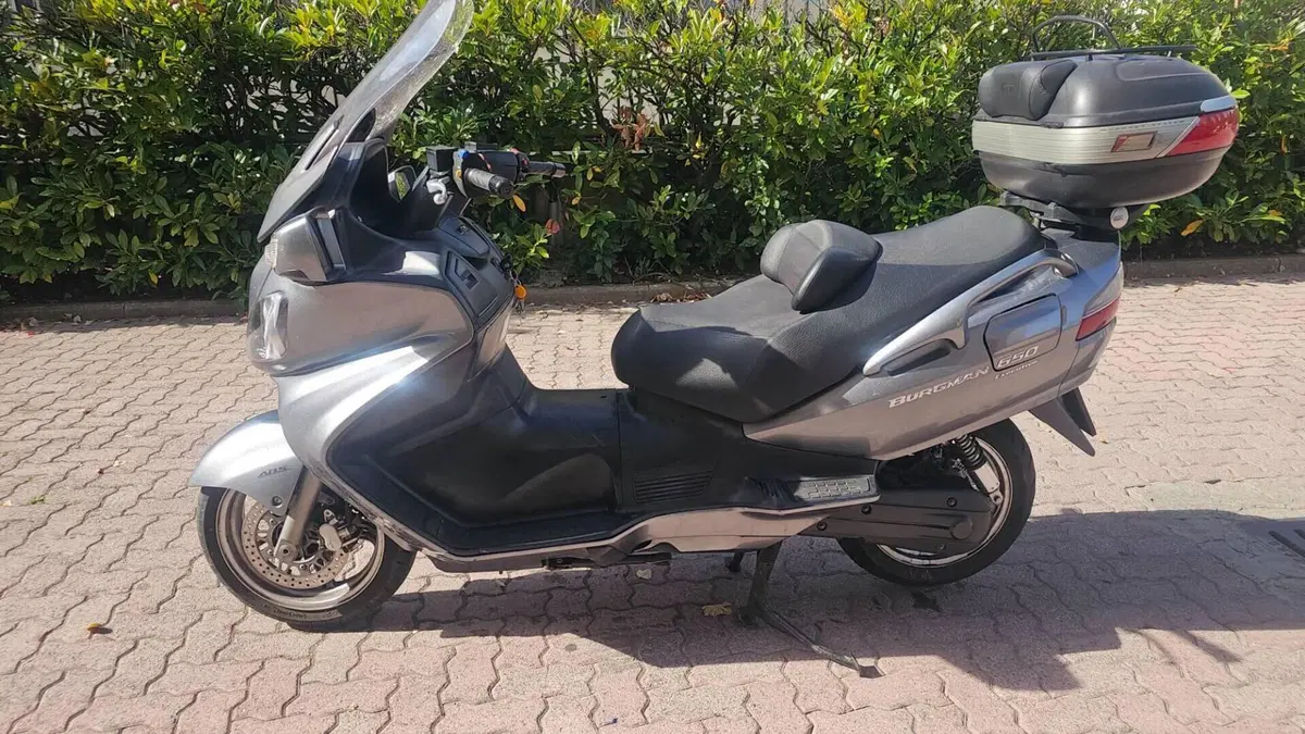 Suzuki Burgman AN 650 Executive ABS (2006 - 12) 
