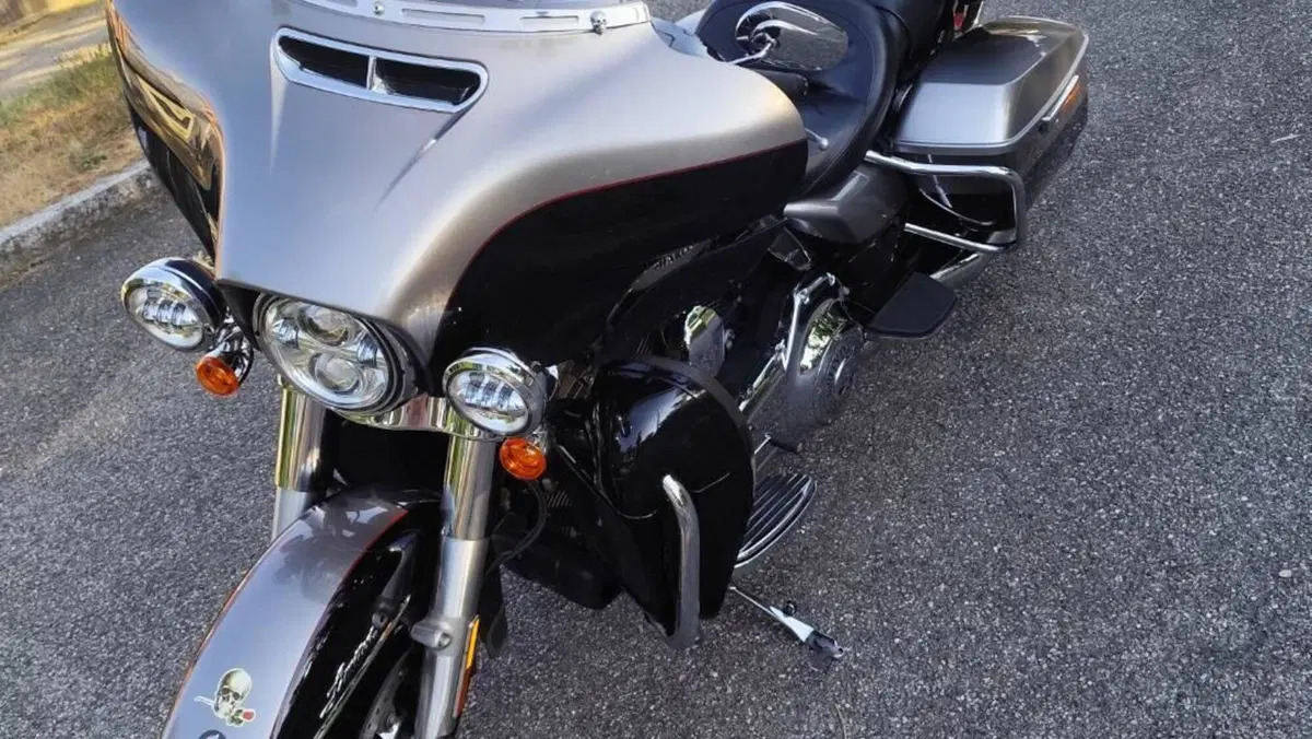 Harley-Davidson 1690 Electra Glide Ultra Limited (2014 - 15) - FLHTK  (6)