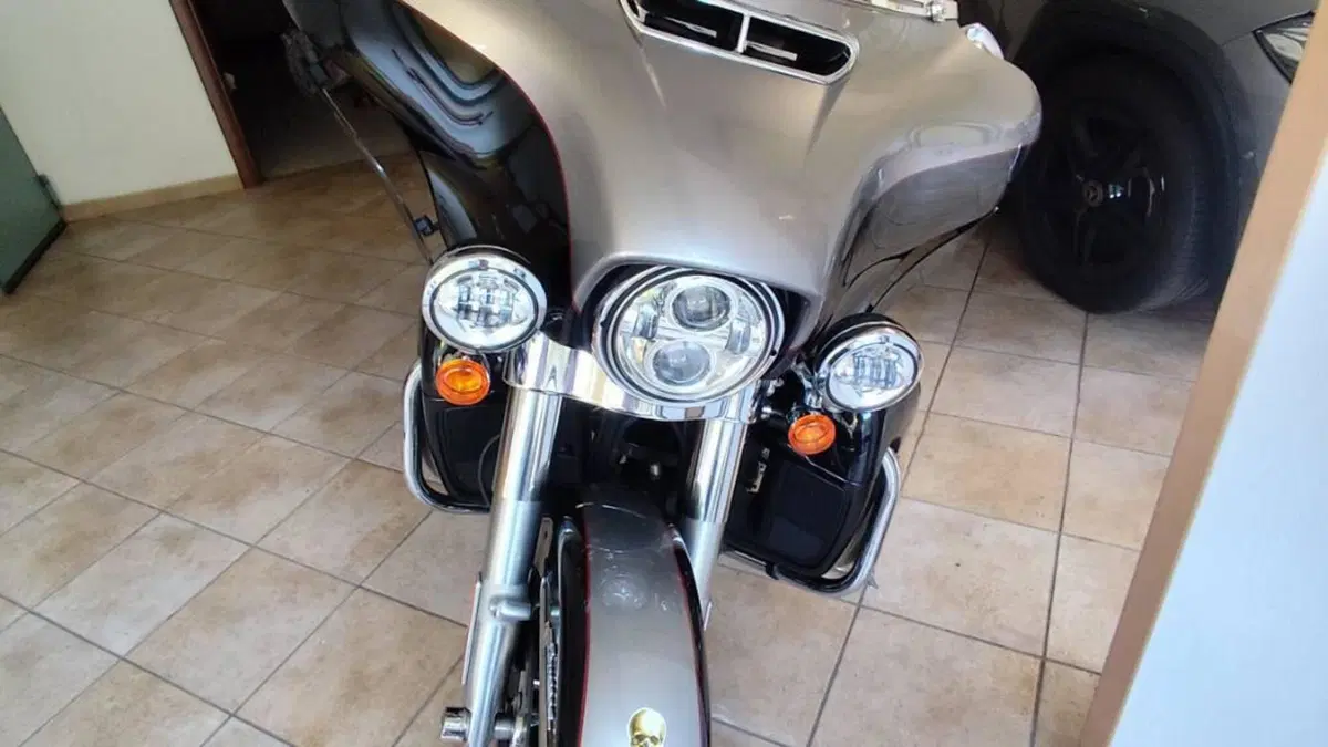 Harley-Davidson 1690 Electra Glide Ultra Limited (2014 - 15) - FLHTK  (15)
