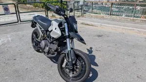Ducati Hypermotard 796 (2012)  (5)