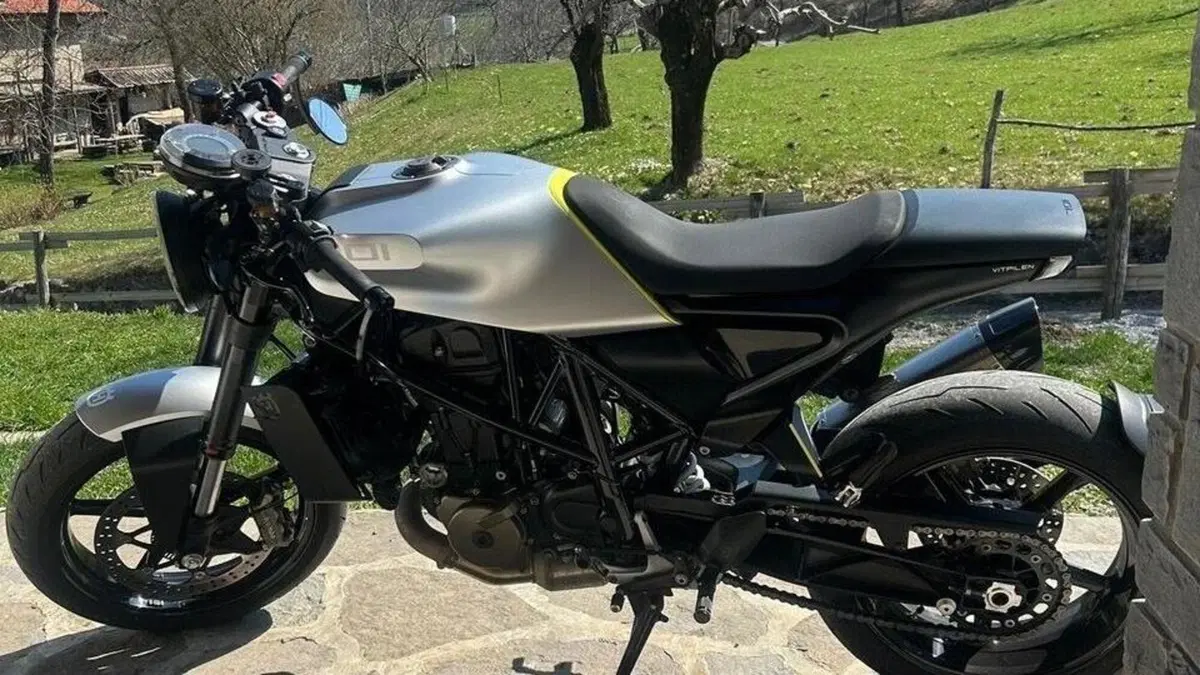 Husqvarna Vitpilen 701 (2020)  (3)