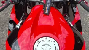 Honda CBR 600 RR (2007 - 08)  (6)