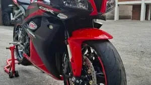 Honda CBR 600 RR (2007 - 08)  (7)