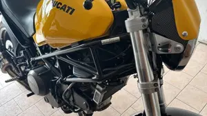 Ducati   (7)