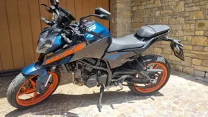 KTM 125 Duke (2024 - 25)  (2)