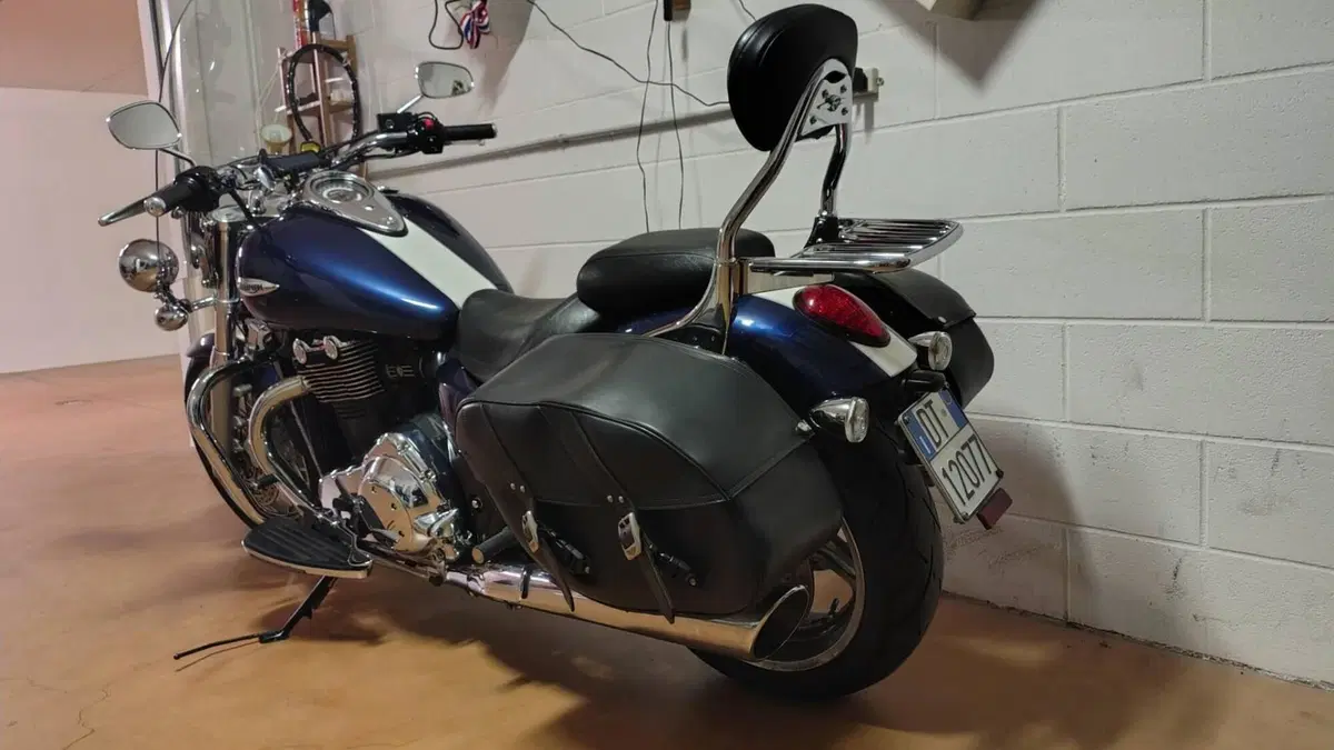 Triumph Thunderbird 1600 ABS  (4)
