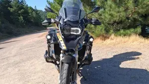 Bmw R 1200 GS (2017 - 18)  (2)