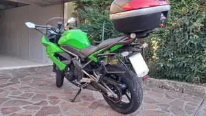 Kawasaki ER-6F (2009 - 11)  (3)